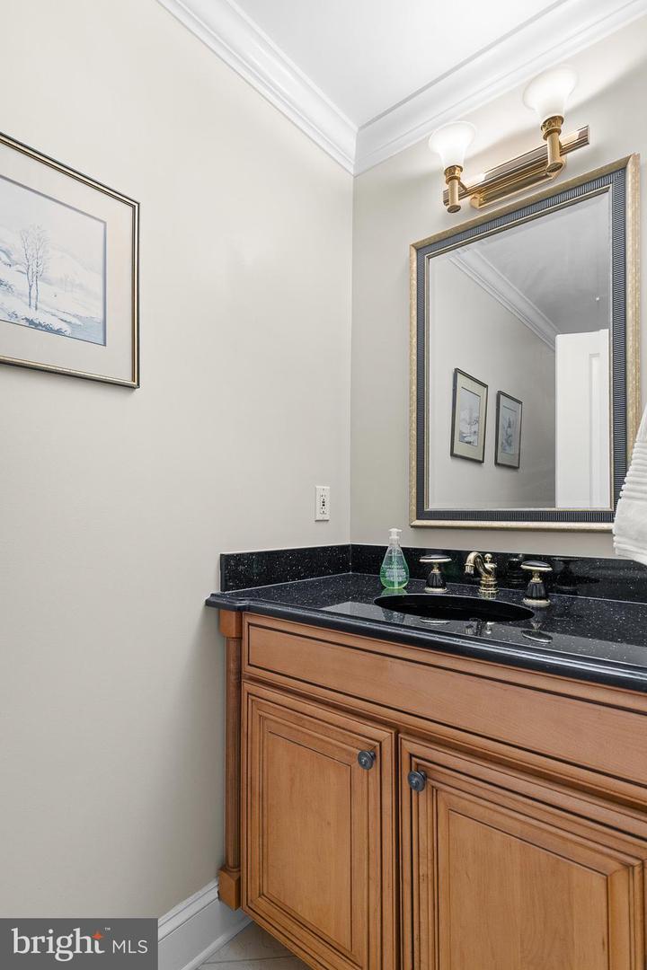 1201 N NASH ST N #502, ARLINGTON, Virginia 22209, 3 Bedrooms Bedrooms, ,2 BathroomsBathrooms,Residential,For sale,1201 N NASH ST N #502,VAAR2055656 MLS # VAAR2055656