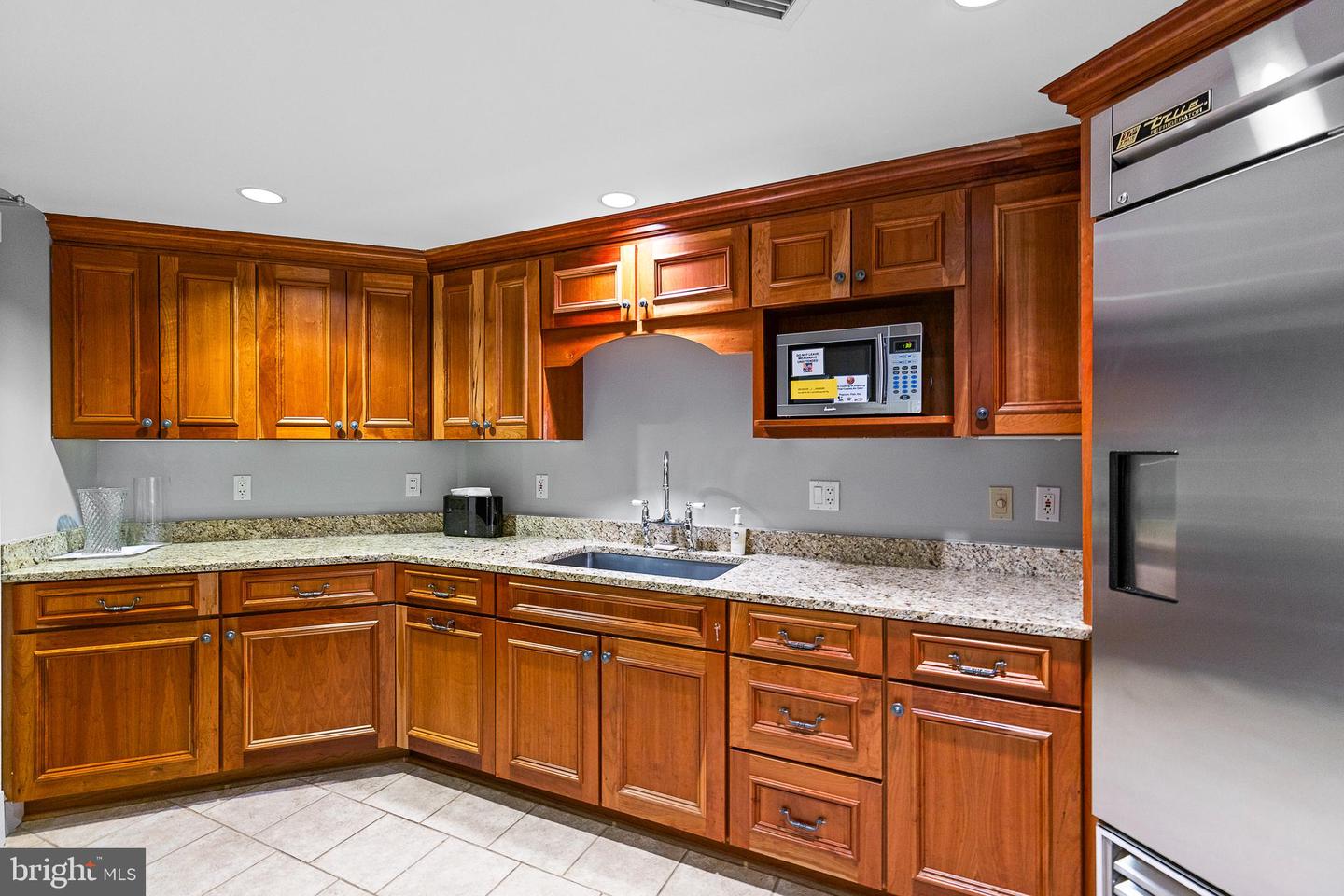 1201 N NASH ST N #502, ARLINGTON, Virginia 22209, 3 Bedrooms Bedrooms, ,2 BathroomsBathrooms,Residential,For sale,1201 N NASH ST N #502,VAAR2055656 MLS # VAAR2055656
