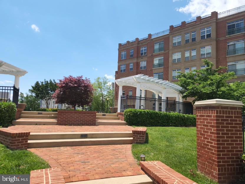 680 WATERMANS DR #405, WOODBRIDGE, Virginia 22191, 2 Bedrooms Bedrooms, ,2 BathroomsBathrooms,Residential,For sale,680 WATERMANS DR #405,VAPW2091470 MLS # VAPW2091470