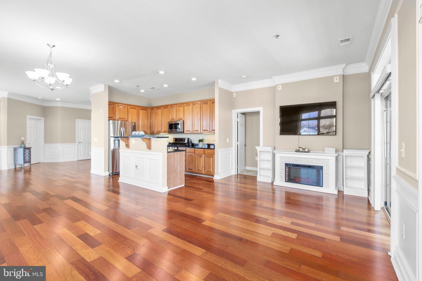 680 WATERMANS DR #405, WOODBRIDGE, Virginia 22191, 2 Bedrooms Bedrooms, ,2 BathroomsBathrooms,Residential,For sale,680 WATERMANS DR #405,VAPW2091470 MLS # VAPW2091470