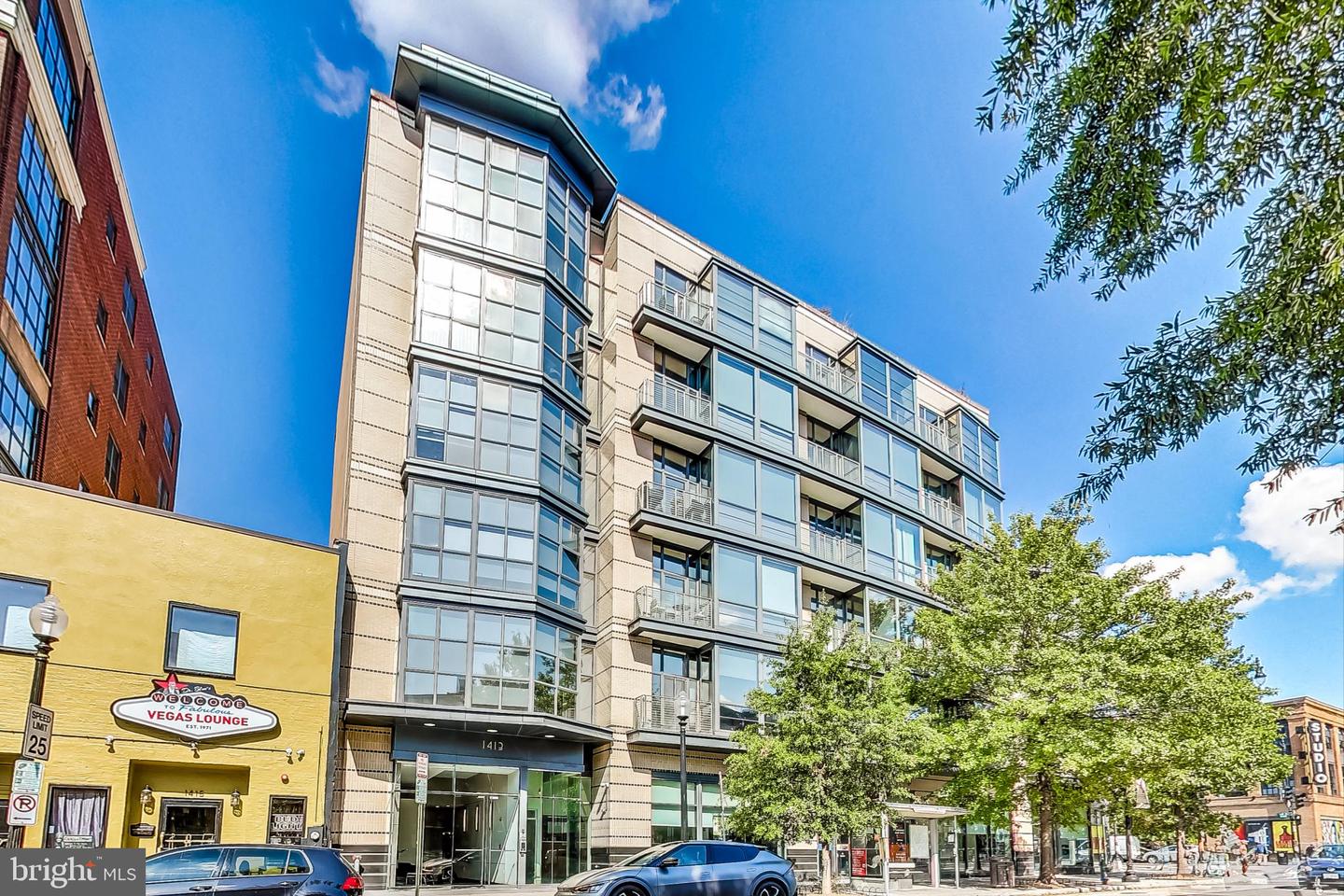 1413 P ST NW #404, WASHINGTON, District Of Columbia 20005, 2 Bedrooms Bedrooms, ,2 BathroomsBathrooms,Residential,For sale,1413 P ST NW #404,DCDC2194522 MLS # DCDC2194522