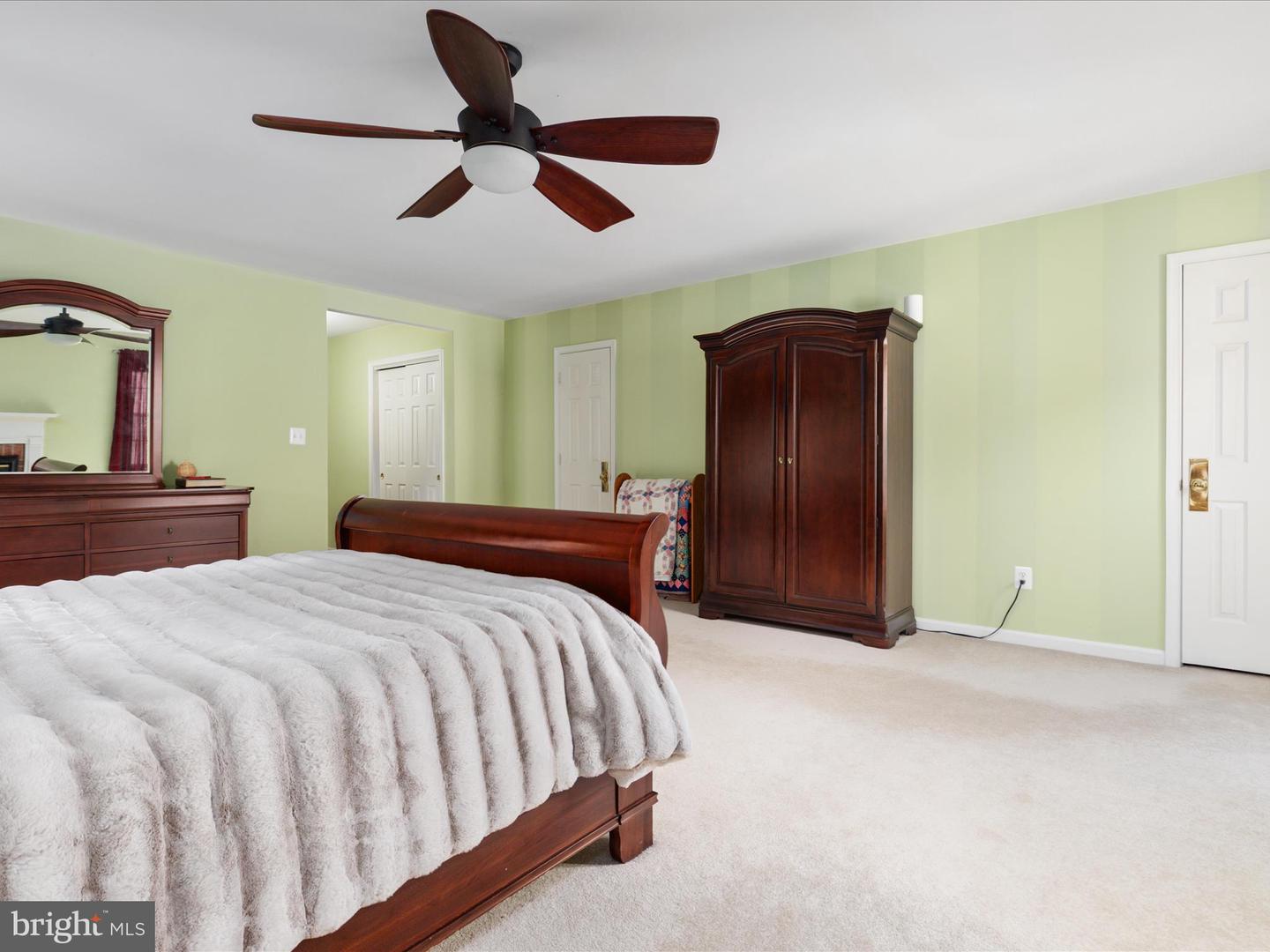 15154 WETHERBURN DR, CENTREVILLE, Virginia 20120, 4 Bedrooms Bedrooms, ,3 BathroomsBathrooms,Residential,For sale,15154 WETHERBURN DR,VAFX2232958 MLS # VAFX2232958