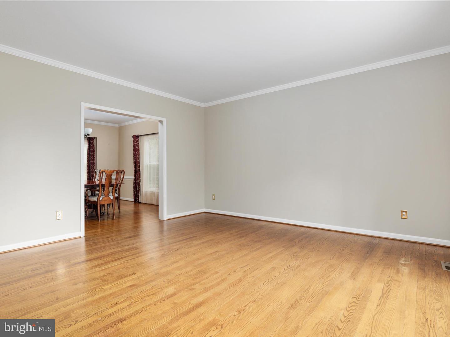 15154 WETHERBURN DR, CENTREVILLE, Virginia 20120, 4 Bedrooms Bedrooms, ,3 BathroomsBathrooms,Residential,For sale,15154 WETHERBURN DR,VAFX2232958 MLS # VAFX2232958