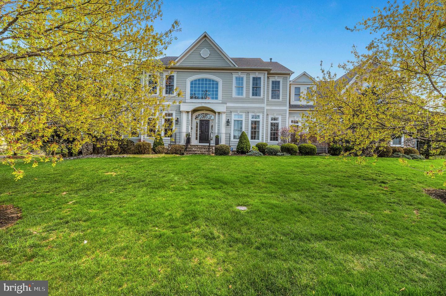 41597 SWIFTWATER DR, LEESBURG, Virginia 20176, 6 Bedrooms Bedrooms, ,5 BathroomsBathrooms,Residential,For sale,41597 SWIFTWATER DR,VALO2093314 MLS # VALO2093314