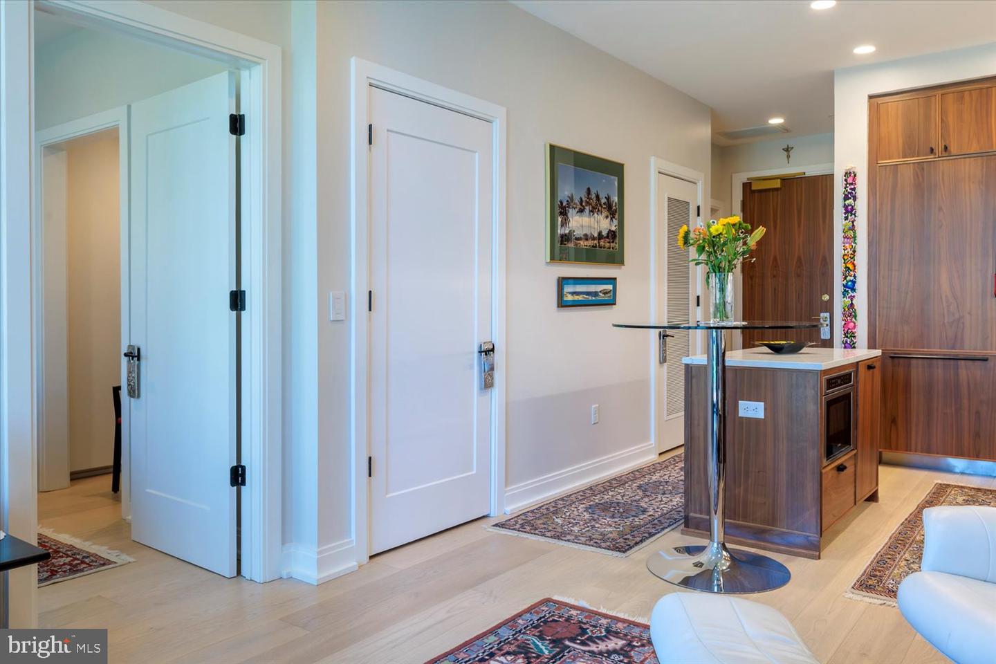 1111 PENNSYLVANIA AVE SE #205, WASHINGTON, District Of Columbia 20003, 2 Bedrooms Bedrooms, ,2 BathroomsBathrooms,Residential,For sale,1111 PENNSYLVANIA AVE SE #205,DCDC2194814 MLS # DCDC2194814