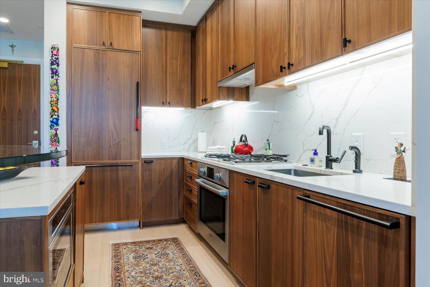 1111 PENNSYLVANIA AVE SE #205, WASHINGTON, District Of Columbia 20003, 2 Bedrooms Bedrooms, ,2 BathroomsBathrooms,Residential,For sale,1111 PENNSYLVANIA AVE SE #205,DCDC2194814 MLS # DCDC2194814