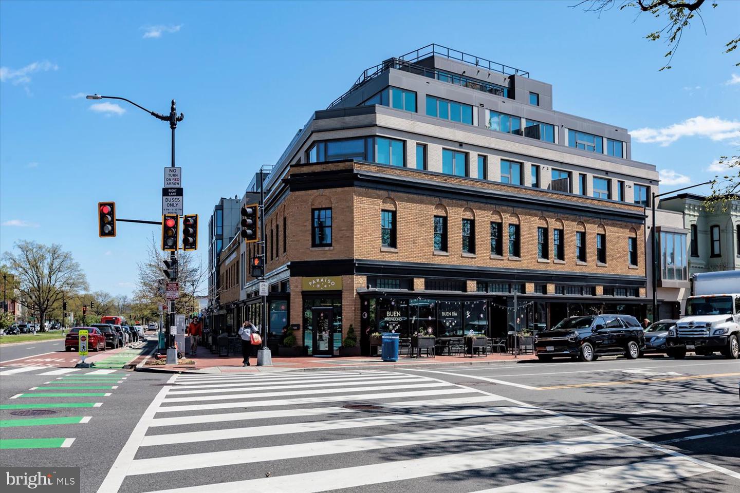1111 PENNSYLVANIA AVE SE #205, WASHINGTON, District Of Columbia 20003, 2 Bedrooms Bedrooms, ,2 BathroomsBathrooms,Residential,For sale,1111 PENNSYLVANIA AVE SE #205,DCDC2194814 MLS # DCDC2194814