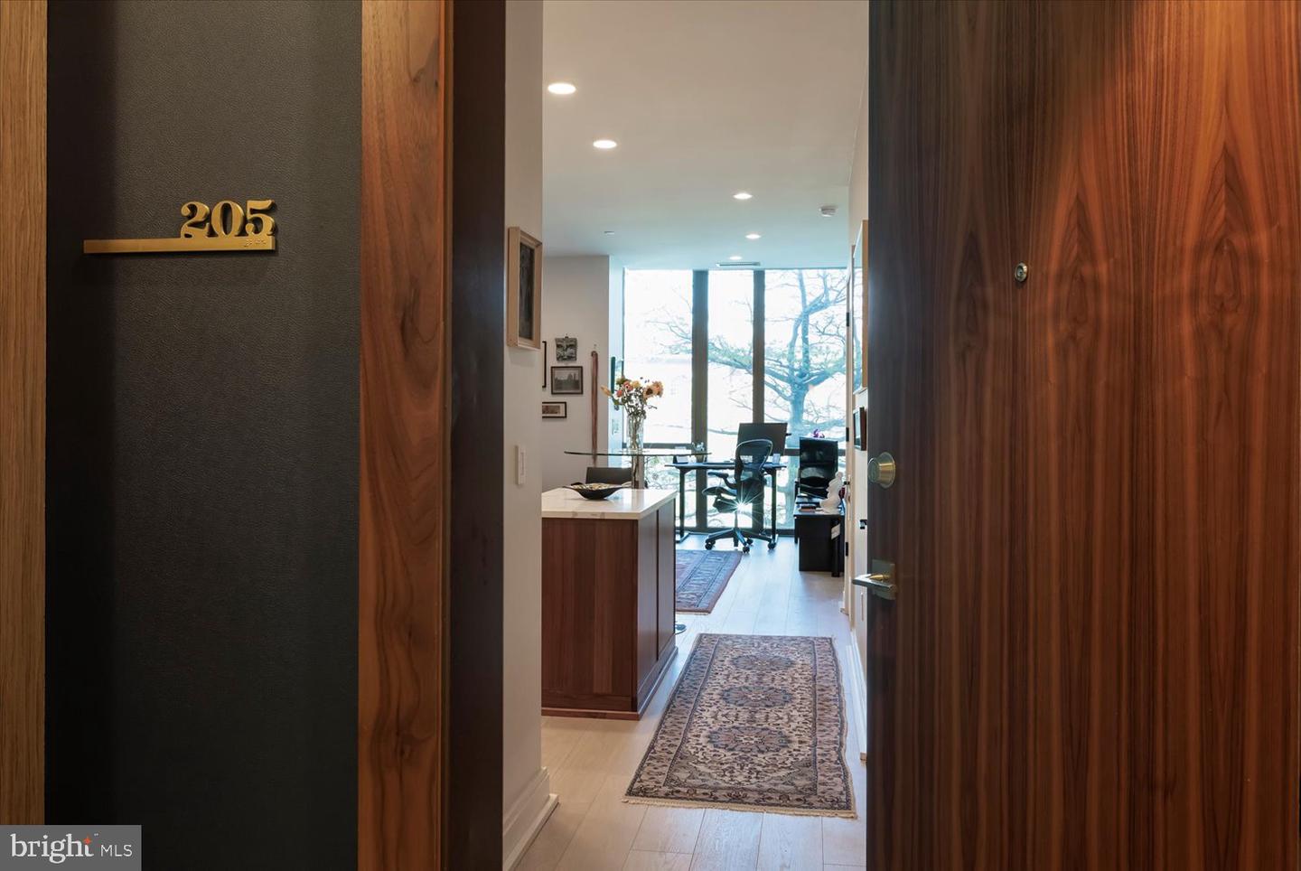 1111 PENNSYLVANIA AVE SE #205, WASHINGTON, District Of Columbia 20003, 2 Bedrooms Bedrooms, ,2 BathroomsBathrooms,Residential,For sale,1111 PENNSYLVANIA AVE SE #205,DCDC2194814 MLS # DCDC2194814