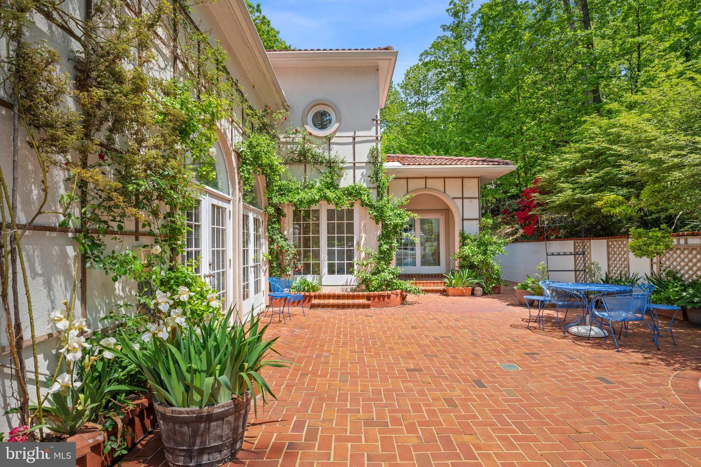 1405 N PEGRAM ST, ALEXANDRIA, Virginia 22304, 8 Bedrooms Bedrooms, ,7 BathroomsBathrooms,Residential,For sale,1405 N PEGRAM ST,VAAX2043996 MLS # VAAX2043996