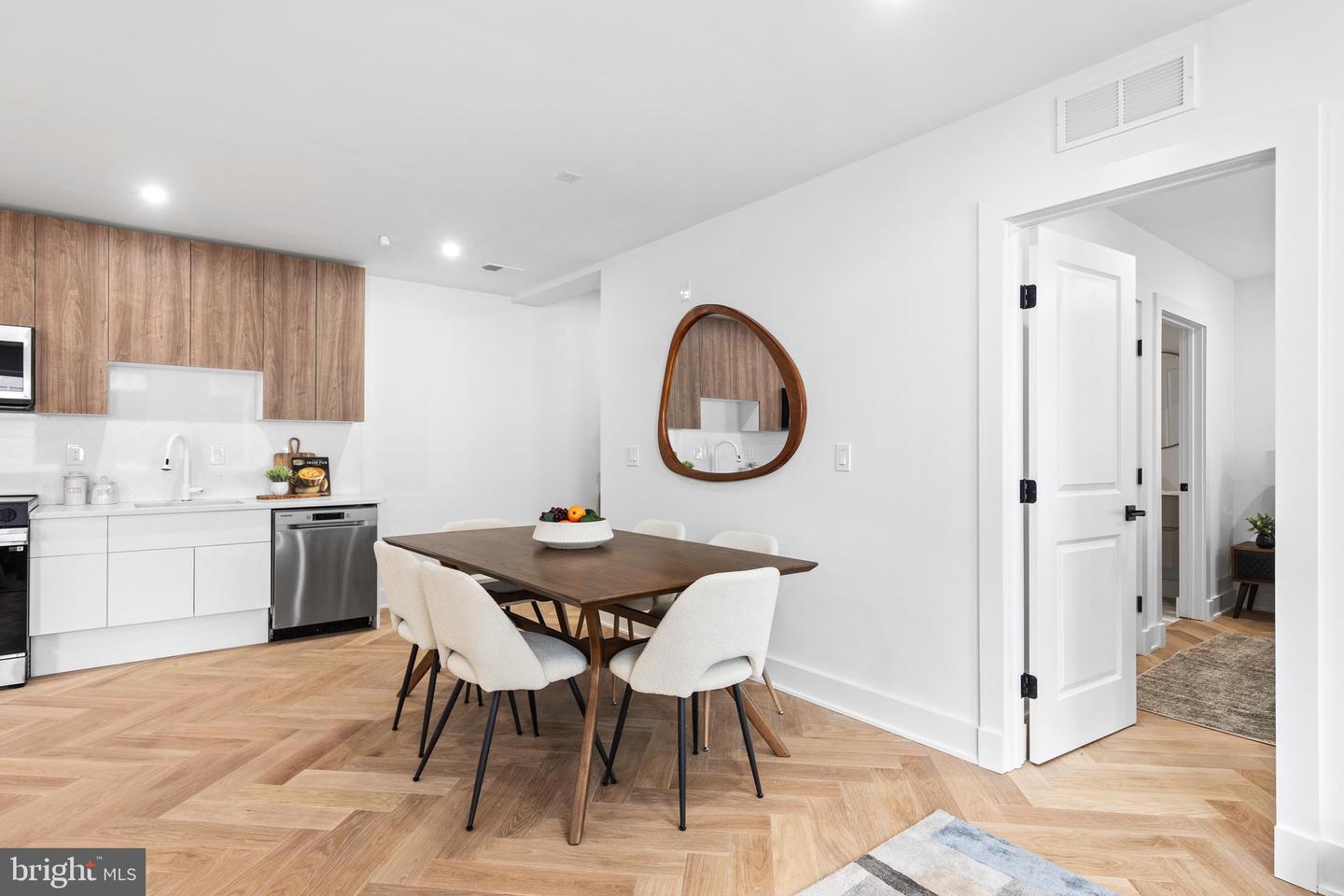 1124 FLORIDA NE #507, WASHINGTON, District Of Columbia 20002, 2 Bedrooms Bedrooms, ,2 BathroomsBathrooms,Residential,For sale,1124 FLORIDA NE #507,DCDC2194974 MLS # DCDC2194974