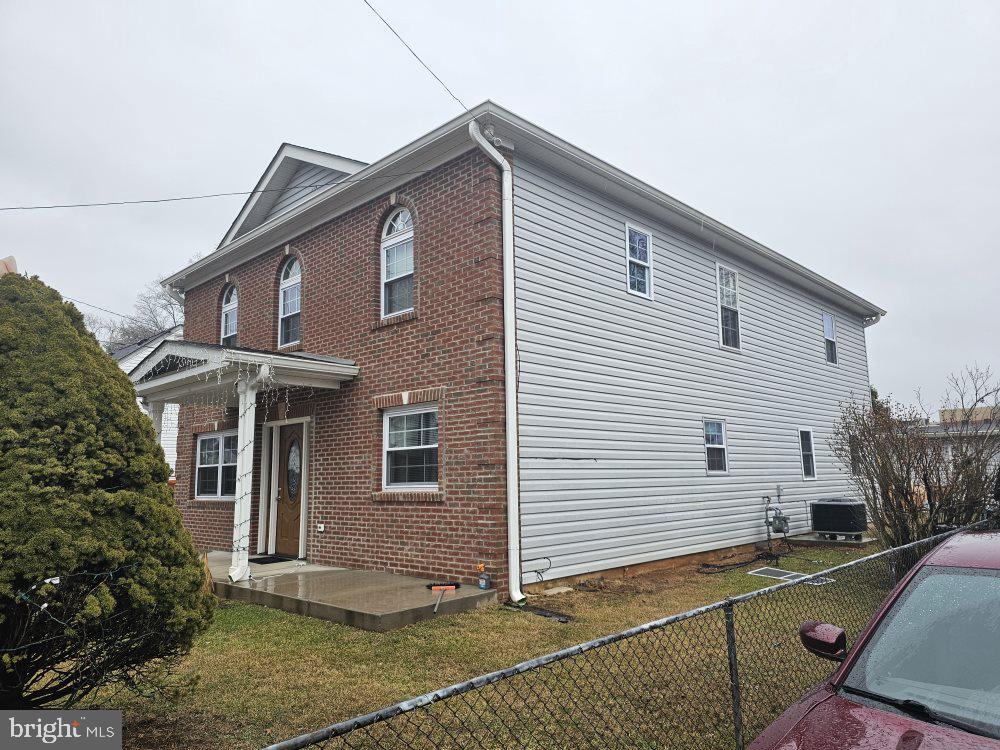 133 COLBURN DR, MANASSAS PARK, Virginia 20111, 6 Bedrooms Bedrooms, ,3 BathroomsBathrooms,Residential,For sale,133 COLBURN DR,VAMP2002978 MLS # VAMP2002978