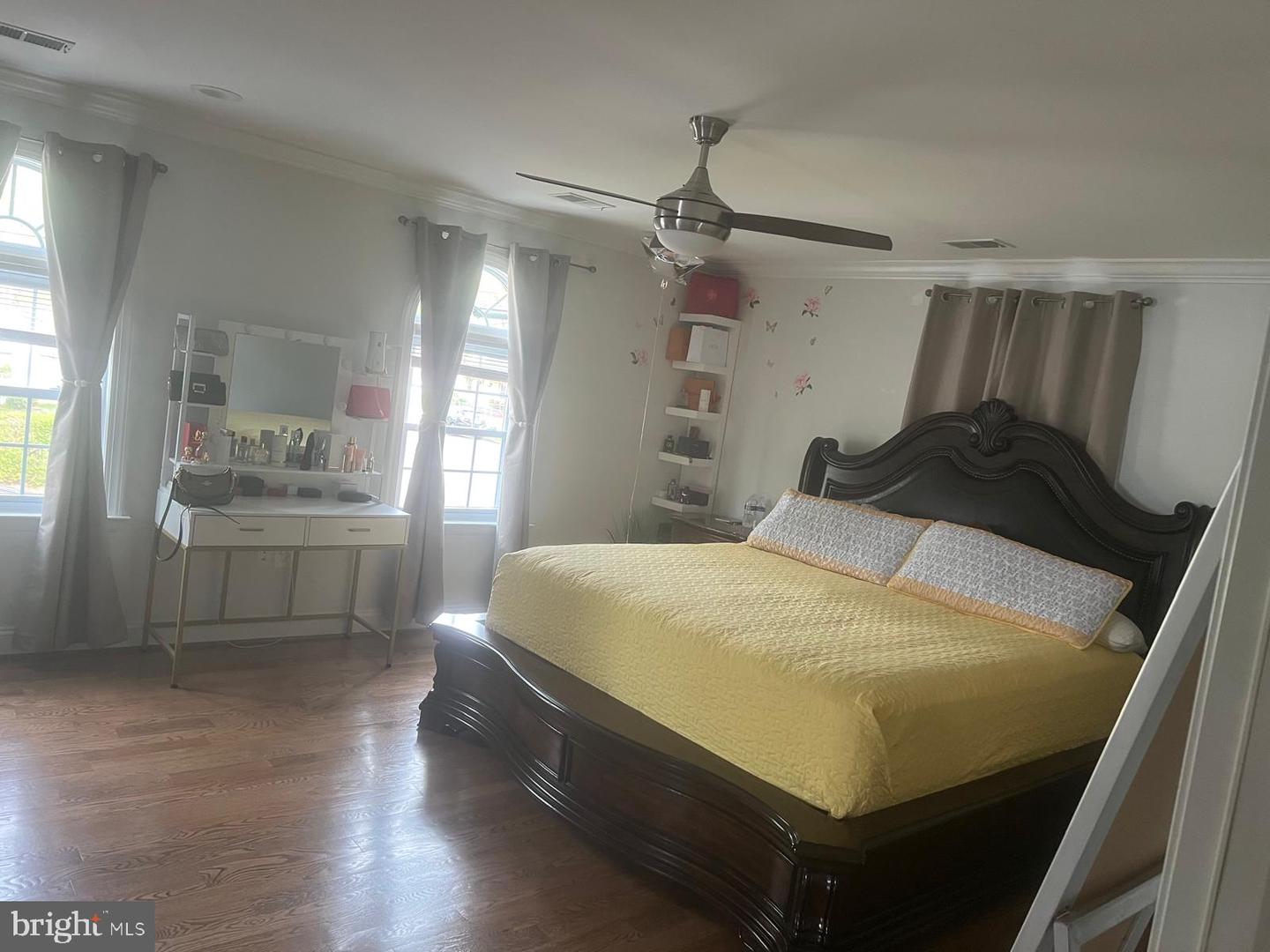 133 COLBURN DR, MANASSAS PARK, Virginia 20111, 6 Bedrooms Bedrooms, ,3 BathroomsBathrooms,Residential,For sale,133 COLBURN DR,VAMP2002978 MLS # VAMP2002978