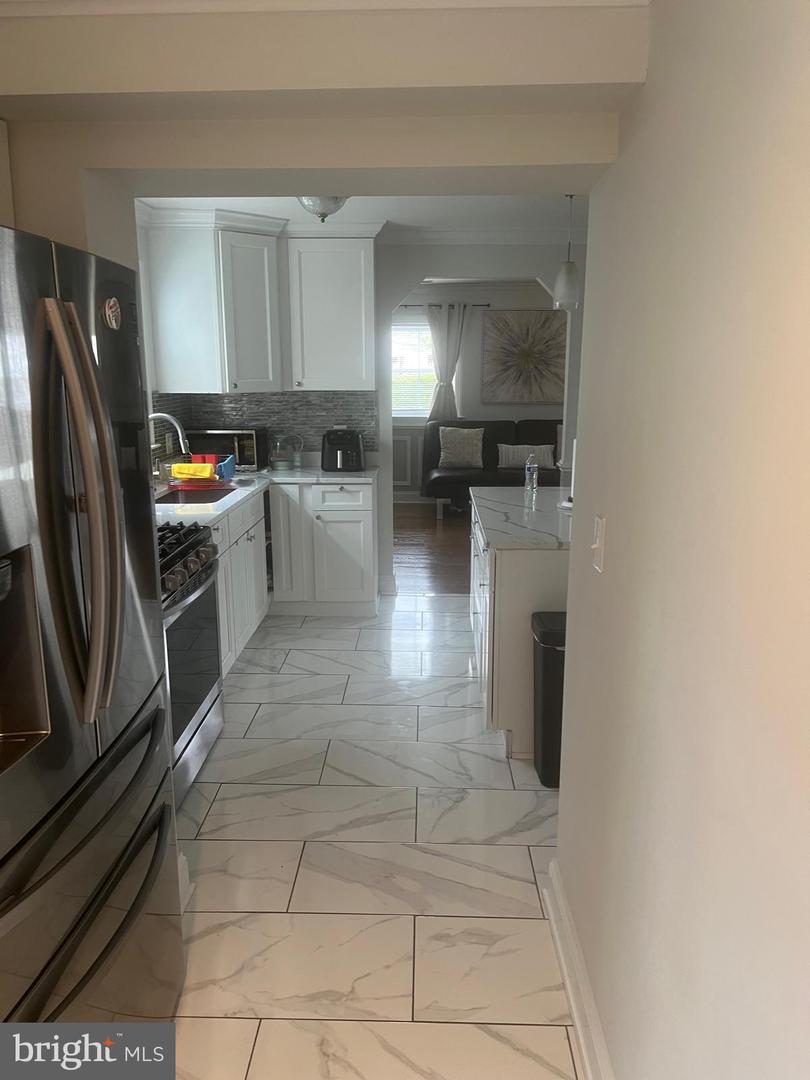 133 COLBURN DR, MANASSAS PARK, Virginia 20111, 6 Bedrooms Bedrooms, ,3 BathroomsBathrooms,Residential,For sale,133 COLBURN DR,VAMP2002978 MLS # VAMP2002978