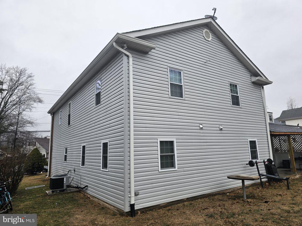 133 COLBURN DR, MANASSAS PARK, Virginia 20111, 6 Bedrooms Bedrooms, ,3 BathroomsBathrooms,Residential,For sale,133 COLBURN DR,VAMP2002978 MLS # VAMP2002978