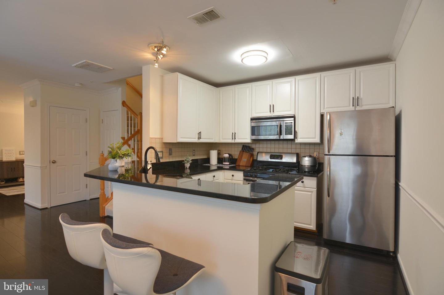 12655 FAIR CREST CT #93-301, FAIRFAX, Virginia 22033, 2 Bedrooms Bedrooms, ,2 BathroomsBathrooms,Residential,For sale,12655 FAIR CREST CT #93-301,VAFX2233692 MLS # VAFX2233692