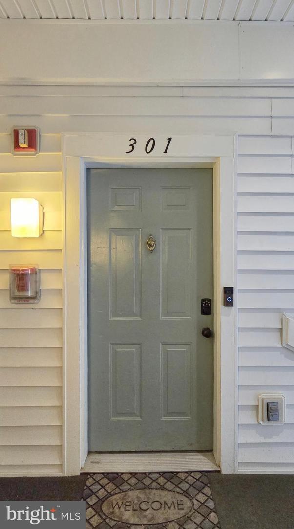 12655 FAIR CREST CT #93-301, FAIRFAX, Virginia 22033, 2 Bedrooms Bedrooms, ,2 BathroomsBathrooms,Residential,For sale,12655 FAIR CREST CT #93-301,VAFX2233692 MLS # VAFX2233692