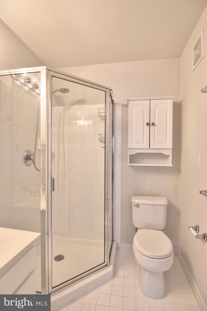 12655 FAIR CREST CT #93-301, FAIRFAX, Virginia 22033, 2 Bedrooms Bedrooms, ,2 BathroomsBathrooms,Residential,For sale,12655 FAIR CREST CT #93-301,VAFX2233692 MLS # VAFX2233692
