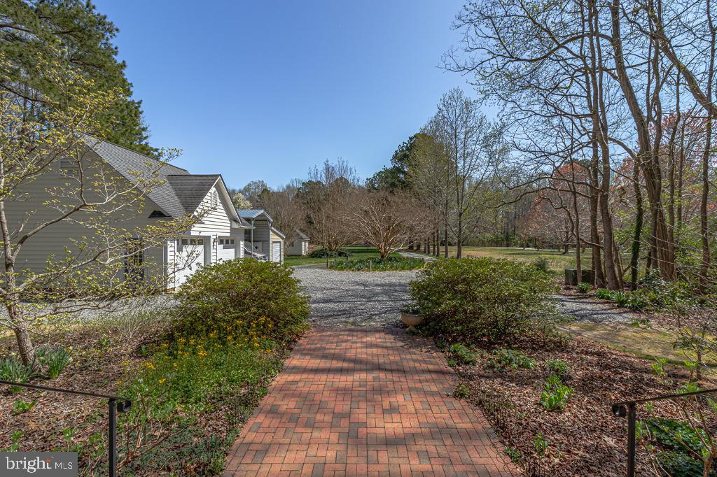 360 PINE REACH DR, KILMARNOCK, Virginia 22482, 3 Bedrooms Bedrooms, ,3 BathroomsBathrooms,Residential,For sale,360 PINE REACH DR,VANV2001520 MLS # VANV2001520