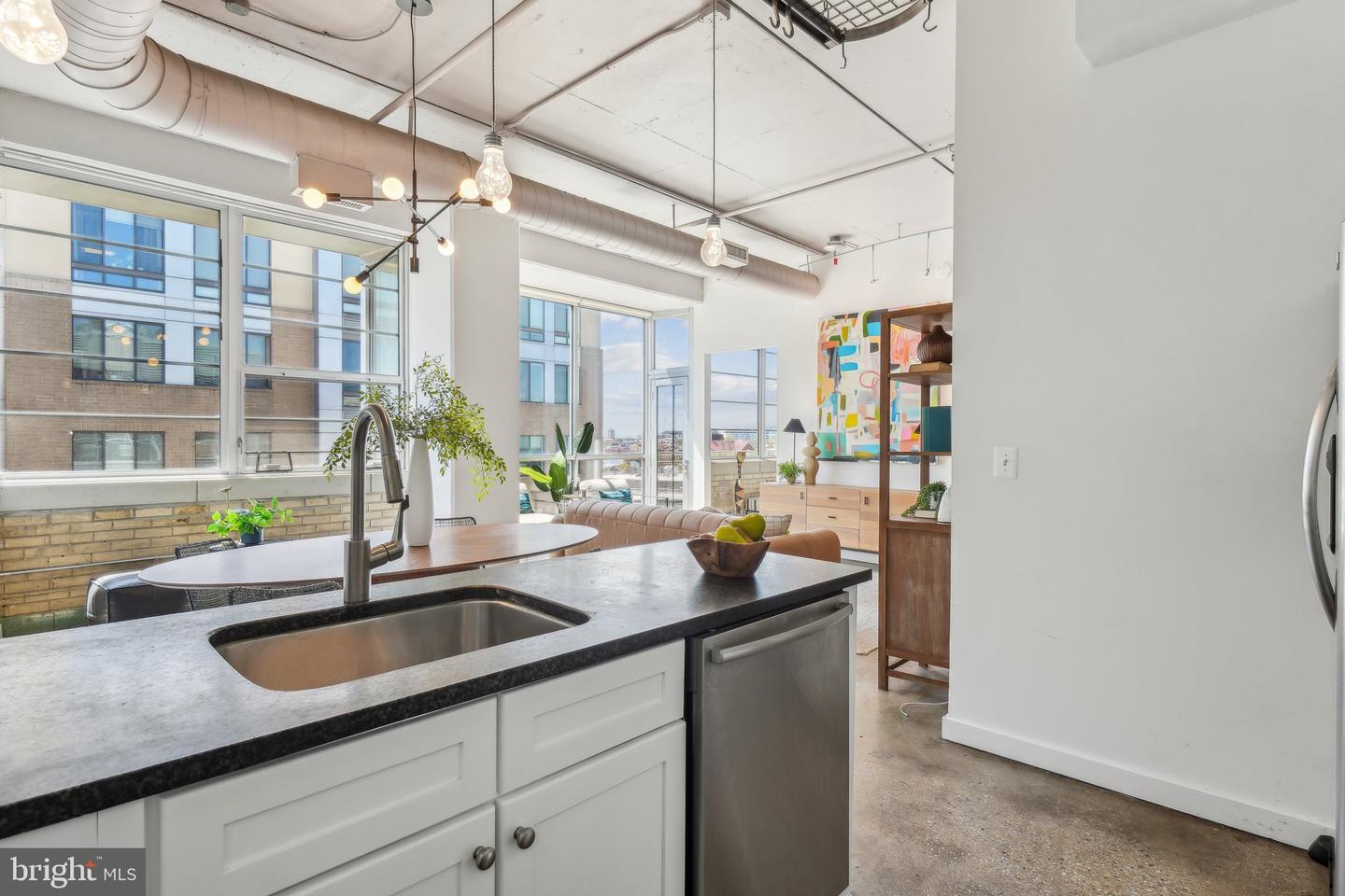 701 LAMONT ST NW #PH-50, WASHINGTON, District Of Columbia 20010, 2 Bedrooms Bedrooms, ,2 BathroomsBathrooms,Residential,For sale,701 LAMONT ST NW #PH-50,DCDC2193794 MLS # DCDC2193794