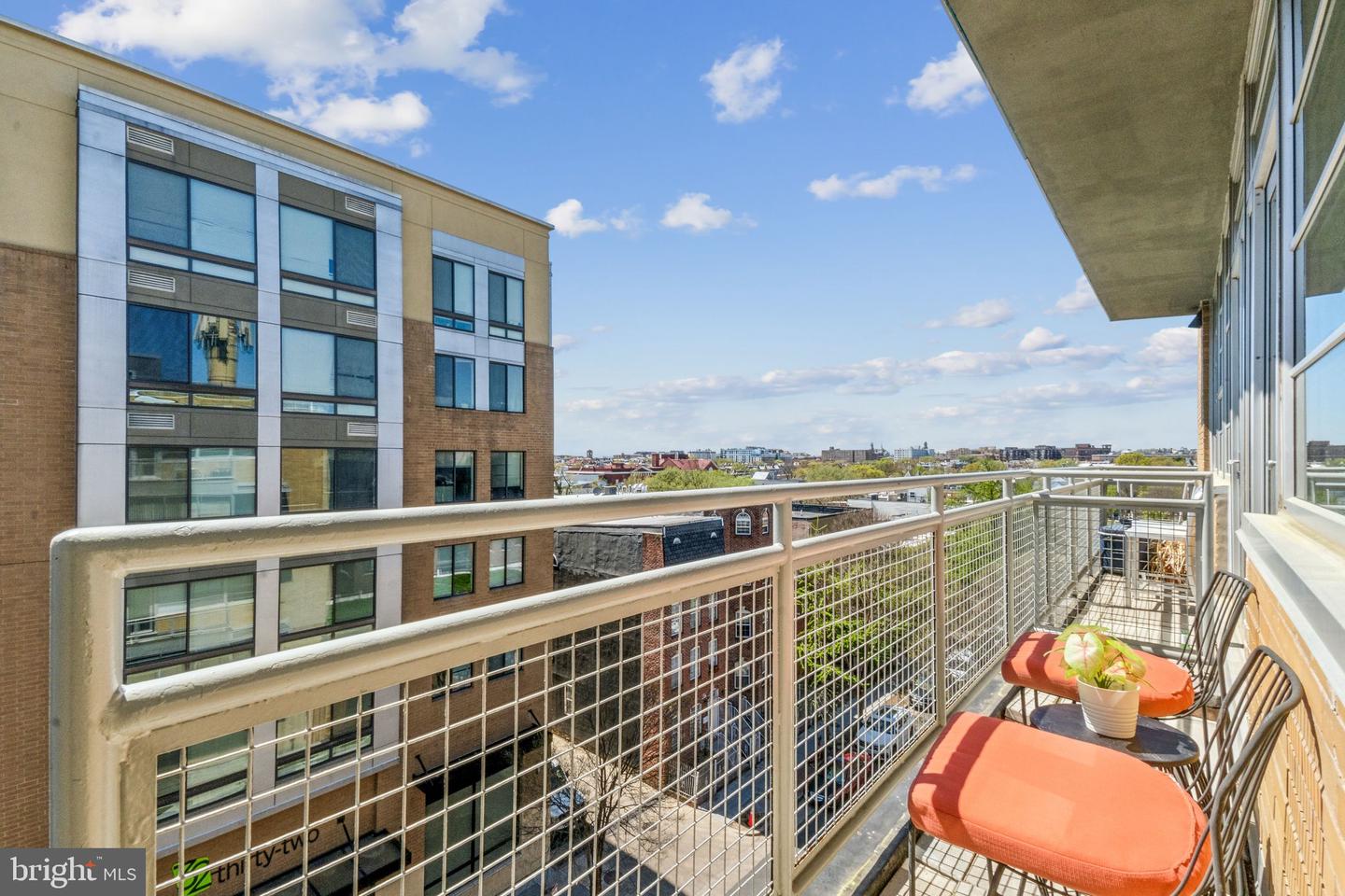 701 LAMONT ST NW #PH-50, WASHINGTON, District Of Columbia 20010, 2 Bedrooms Bedrooms, ,2 BathroomsBathrooms,Residential,For sale,701 LAMONT ST NW #PH-50,DCDC2193794 MLS # DCDC2193794