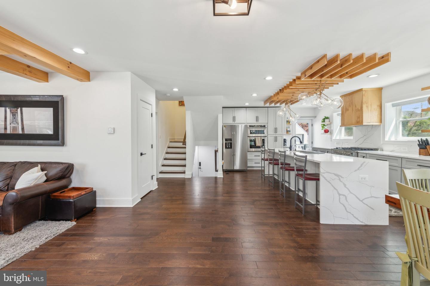 2605 N LEXINGTON ST, ARLINGTON, Virginia 22207, 4 Bedrooms Bedrooms, ,3 BathroomsBathrooms,Residential,For sale,2605 N LEXINGTON ST,VAAR2055510 MLS # VAAR2055510