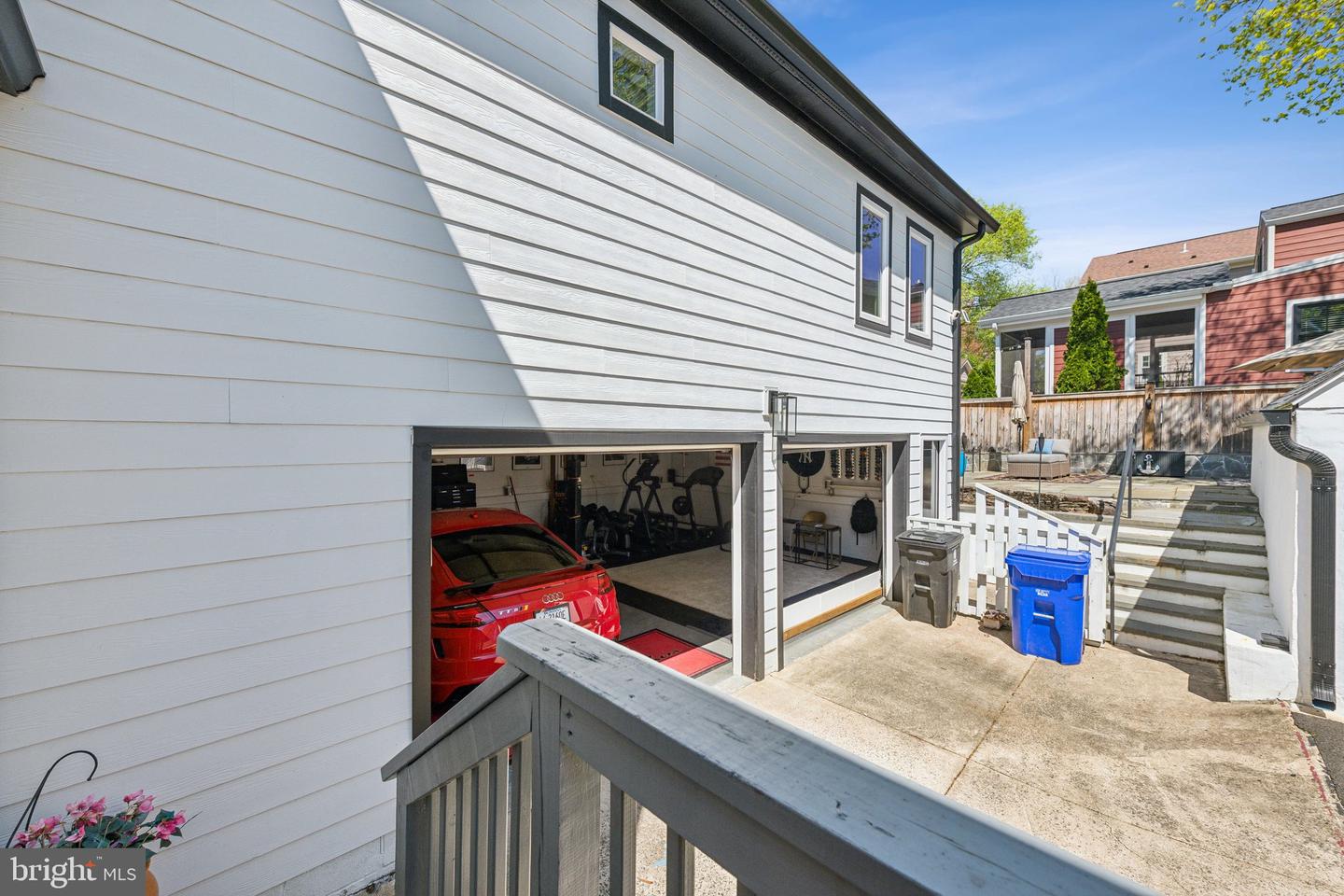 2605 N LEXINGTON ST, ARLINGTON, Virginia 22207, 4 Bedrooms Bedrooms, ,3 BathroomsBathrooms,Residential,For sale,2605 N LEXINGTON ST,VAAR2055510 MLS # VAAR2055510