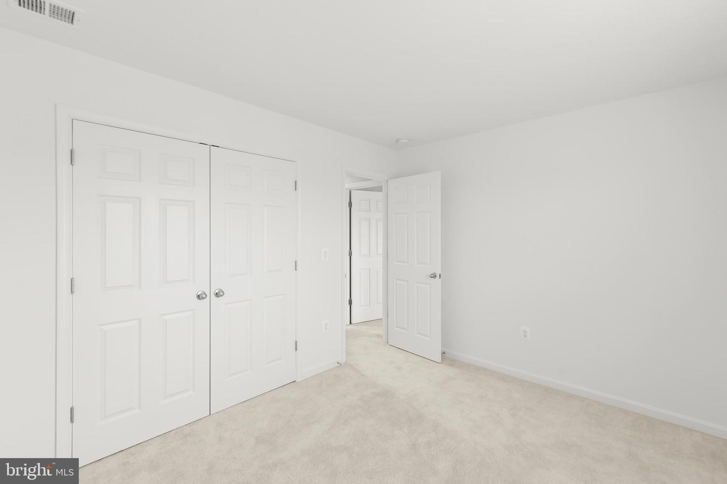 127 WESTCHESTER DR, STEPHENS CITY, Virginia 22655, 4 Bedrooms Bedrooms, ,3 BathroomsBathrooms,Residential,For sale,127 WESTCHESTER DR,VAFV2033278 MLS # VAFV2033278