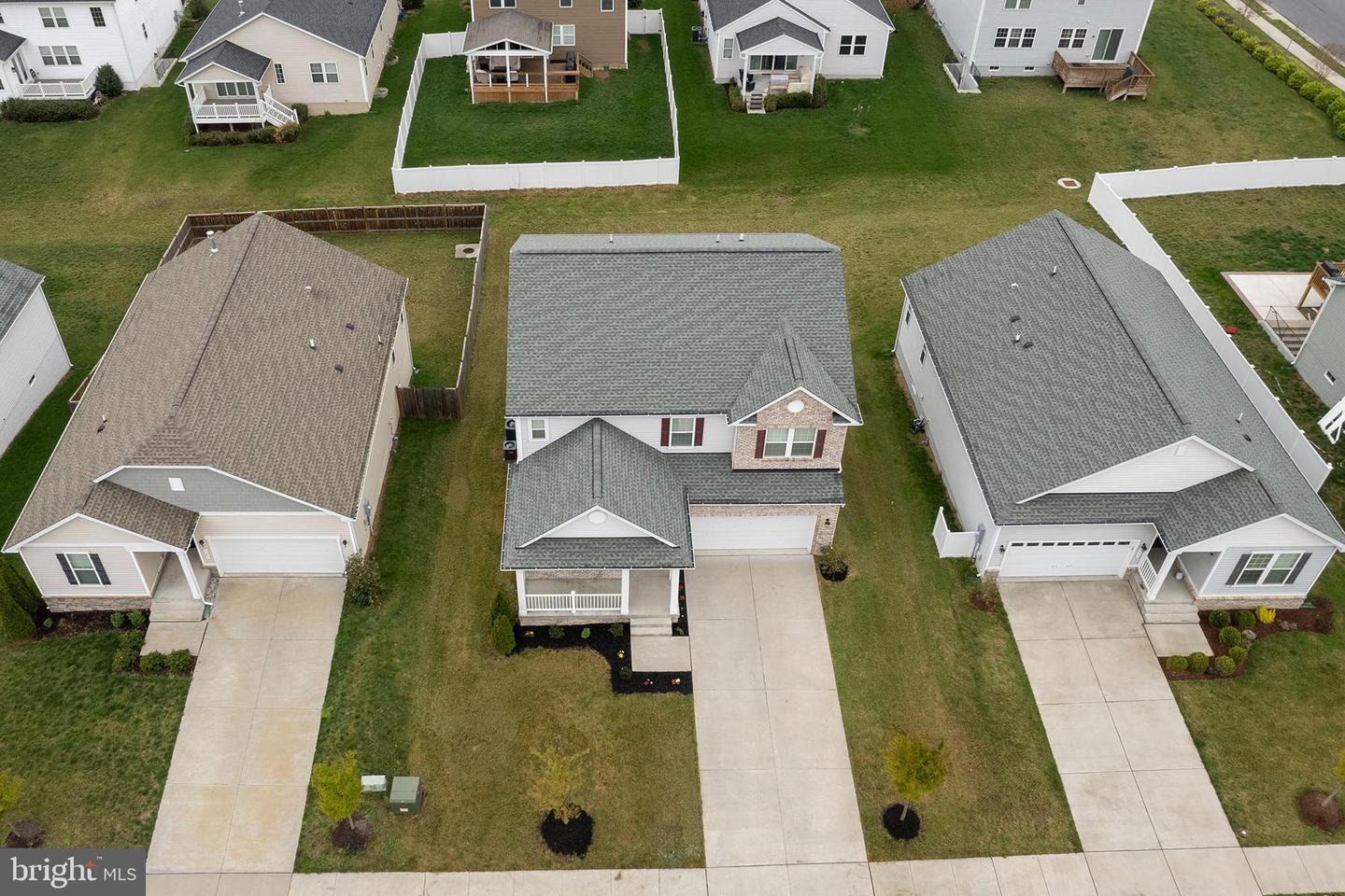 127 WESTCHESTER DR, STEPHENS CITY, Virginia 22655, 4 Bedrooms Bedrooms, ,3 BathroomsBathrooms,Residential,For sale,127 WESTCHESTER DR,VAFV2033278 MLS # VAFV2033278