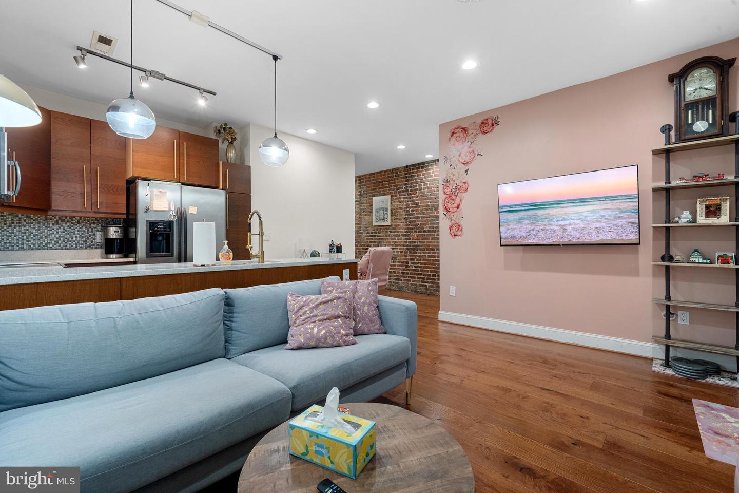 1215 10TH ST NW #2, WASHINGTON, District Of Columbia 20001, 1 Bedroom Bedrooms, ,1 BathroomBathrooms,Residential,For sale,1215 10TH ST NW #2,DCDC2194440 MLS # DCDC2194440