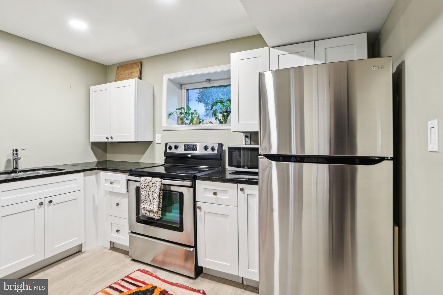 7836 HERITAGE DR, ANNANDALE, Virginia 22003, 5 Bedrooms Bedrooms, 10 Rooms Rooms,3 BathroomsBathrooms,Residential,For sale,7836 HERITAGE DR,VAFX2232344 MLS # VAFX2232344
