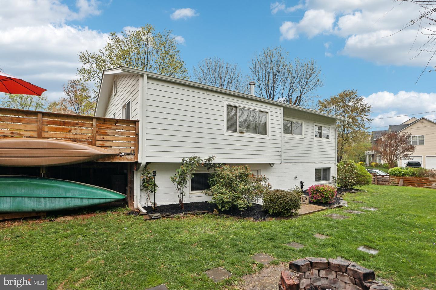 7836 HERITAGE DR, ANNANDALE, Virginia 22003, 5 Bedrooms Bedrooms, 10 Rooms Rooms,3 BathroomsBathrooms,Residential,For sale,7836 HERITAGE DR,VAFX2232344 MLS # VAFX2232344
