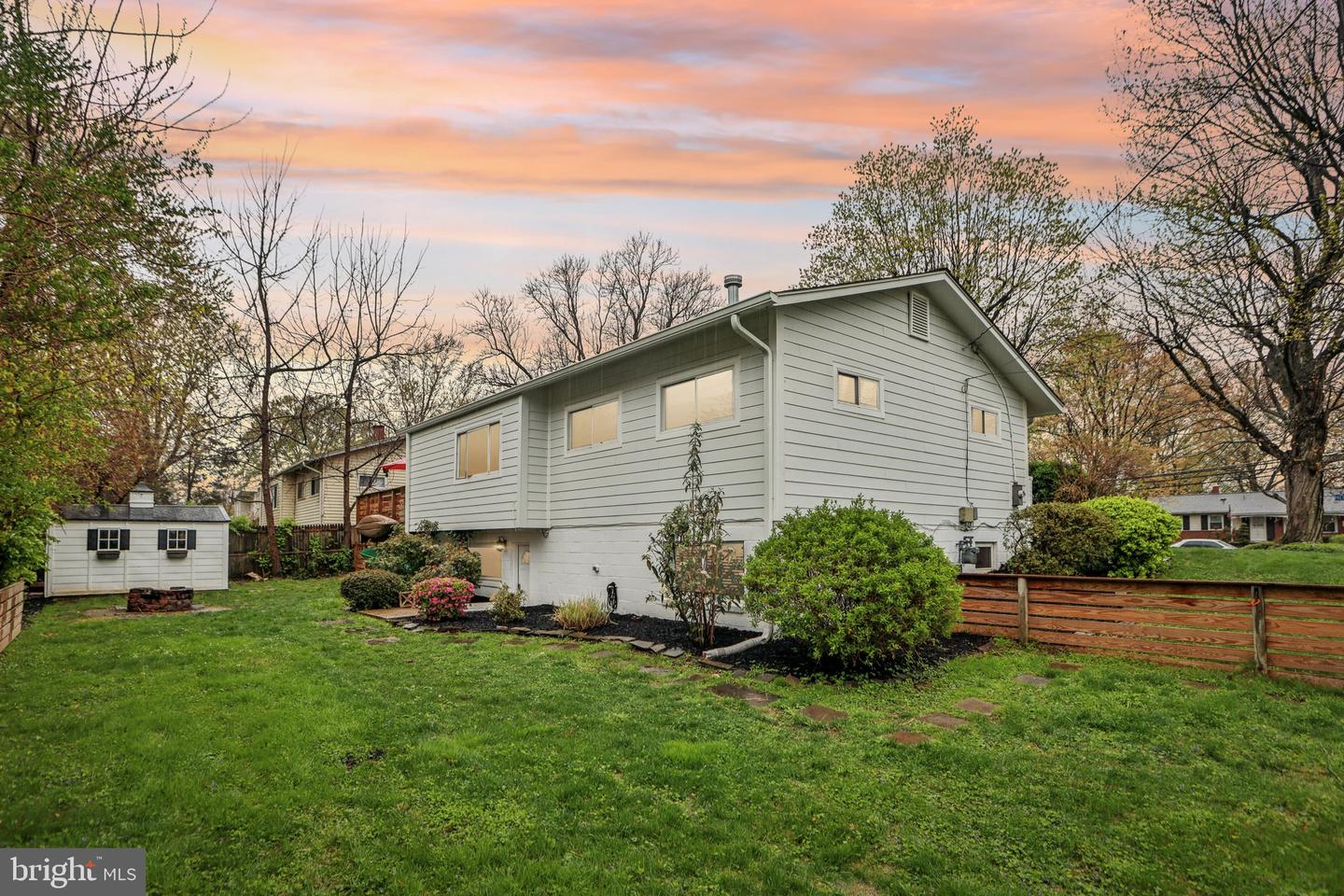 7836 HERITAGE DR, ANNANDALE, Virginia 22003, 5 Bedrooms Bedrooms, 10 Rooms Rooms,3 BathroomsBathrooms,Residential,For sale,7836 HERITAGE DR,VAFX2232344 MLS # VAFX2232344