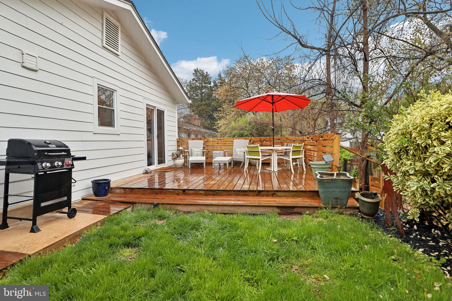 7836 HERITAGE DR, ANNANDALE, Virginia 22003, 5 Bedrooms Bedrooms, 10 Rooms Rooms,3 BathroomsBathrooms,Residential,For sale,7836 HERITAGE DR,VAFX2232344 MLS # VAFX2232344