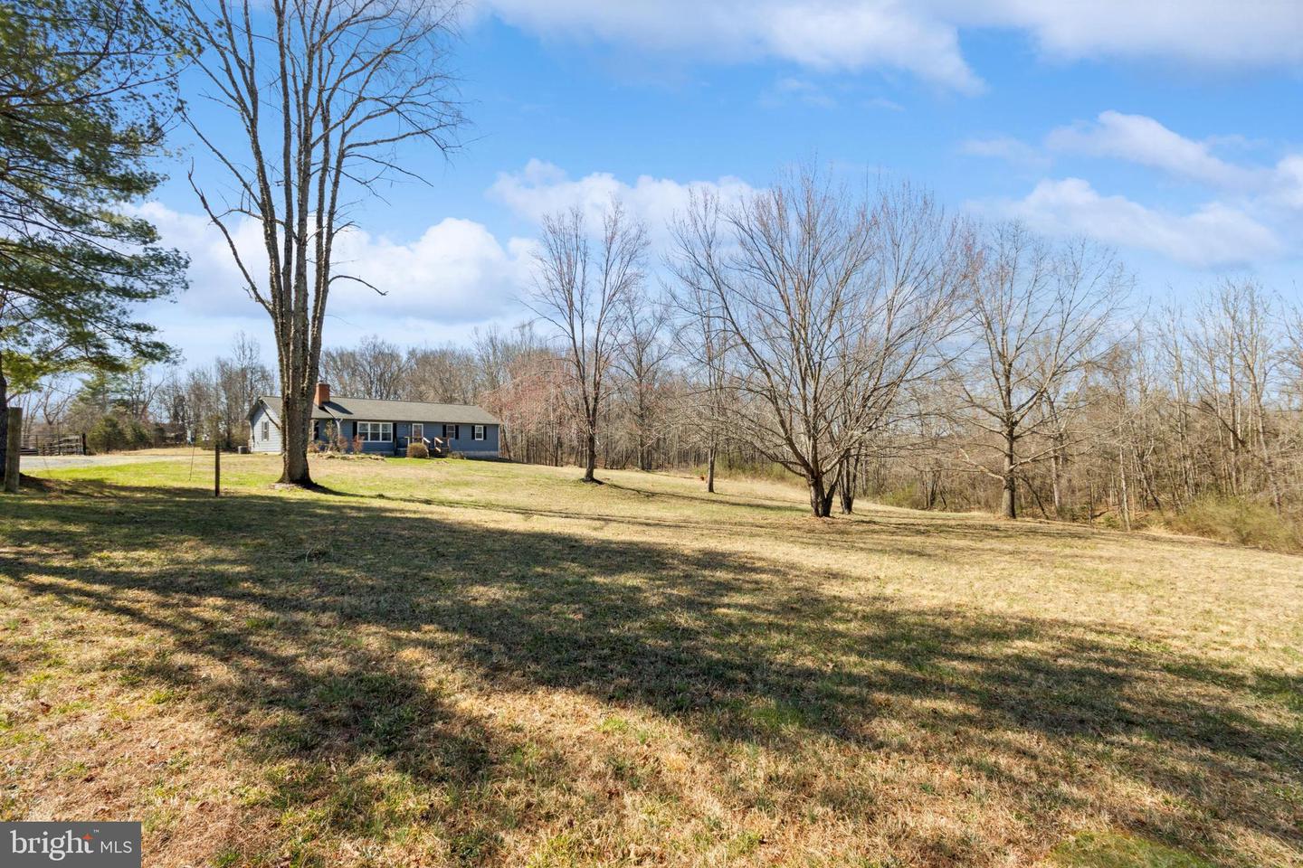 602 VIEWTOWN RD, AMISSVILLE, Virginia 20106, 3 Bedrooms Bedrooms, ,2 BathroomsBathrooms,Residential,For sale,602 VIEWTOWN RD,VARP2002036 MLS # VARP2002036