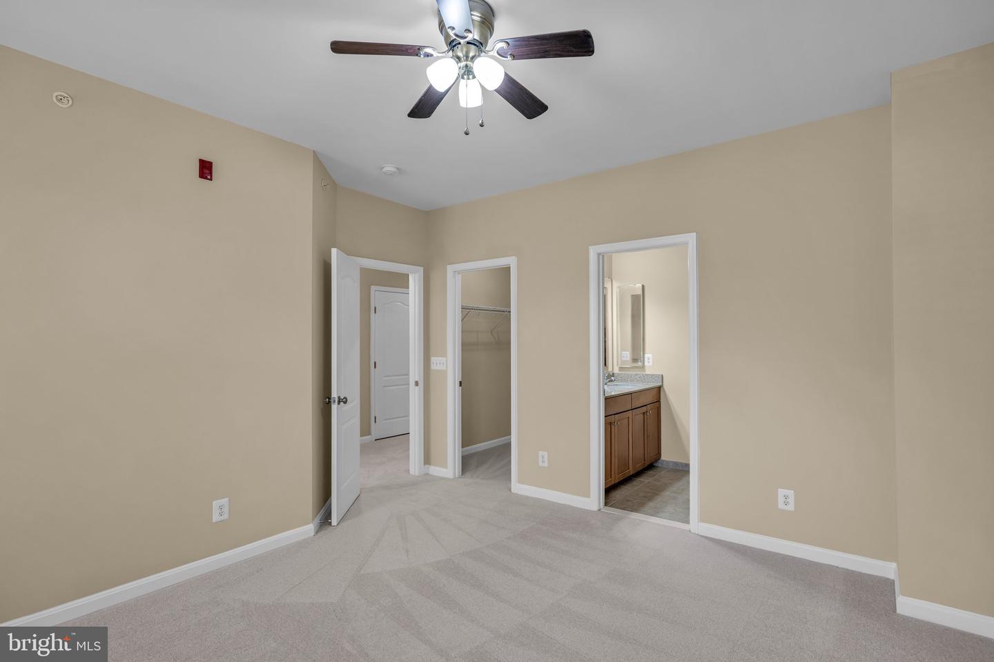 19430 NEWTON PASS SQ, LEESBURG, Virginia 20176, 2 Bedrooms Bedrooms, ,2 BathroomsBathrooms,Residential,For sale,19430 NEWTON PASS SQ,VALO2093720 MLS # VALO2093720