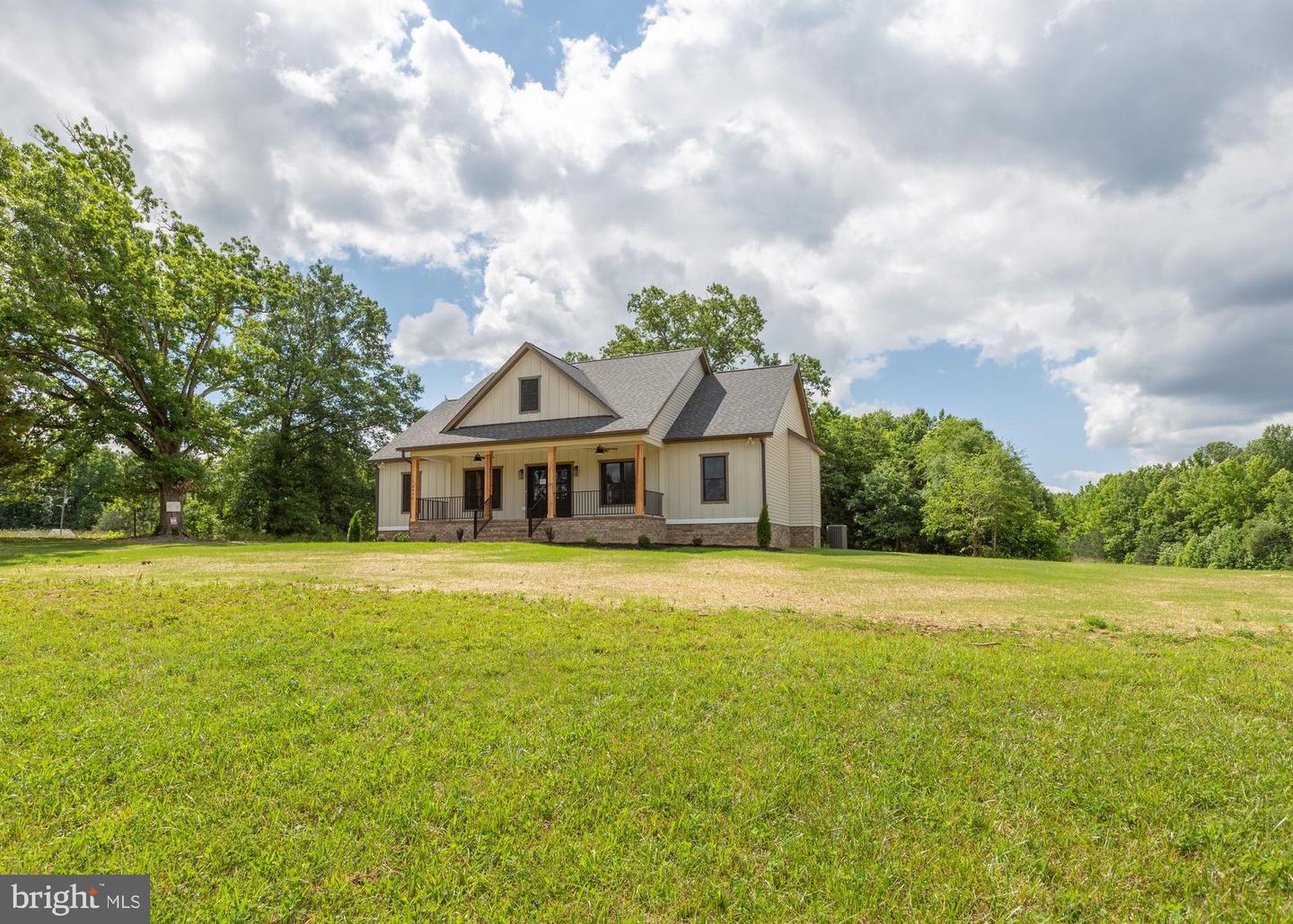885 BUCKNERS LANE (COMPASS COVE AT LAKE ANNA), MINERAL, Virginia 23117, 4 Bedrooms Bedrooms, 13 Rooms Rooms,3 BathroomsBathrooms,Residential,For sale,885 BUCKNERS LANE (COMPASS COVE AT LAKE ANNA),VALA2007656 MLS # VALA2007656