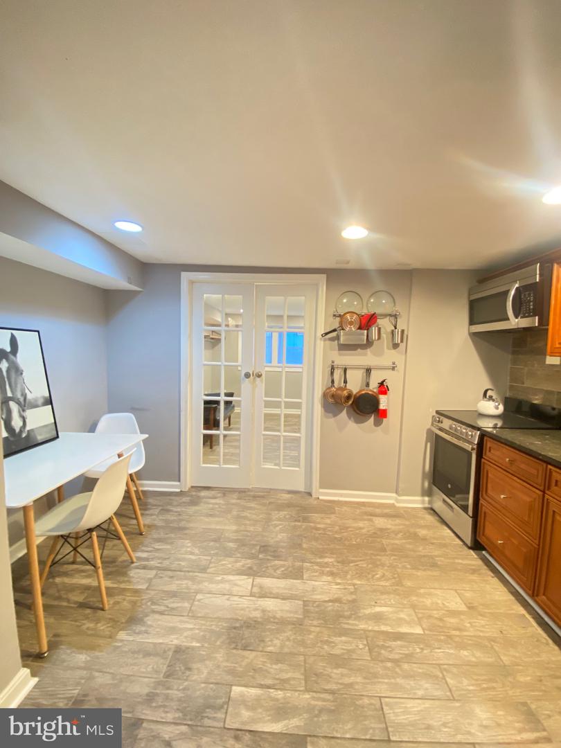 723 HARVARD ST NW, WASHINGTON, District Of Columbia 20001, 4 Bedrooms Bedrooms, ,2 BathroomsBathrooms,Residential,For sale,723 HARVARD ST NW,DCDC2195274 MLS # DCDC2195274