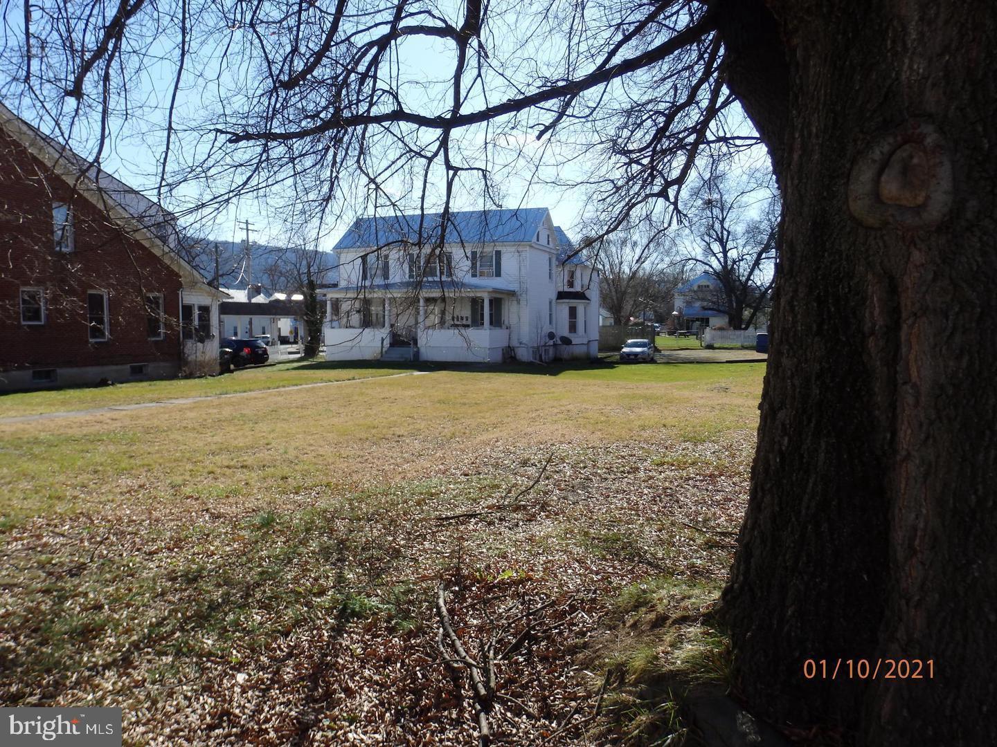 0 W KING, STRASBURG, Virginia 22657, ,Land,For sale,0 W KING,VASH2011194 MLS # VASH2011194