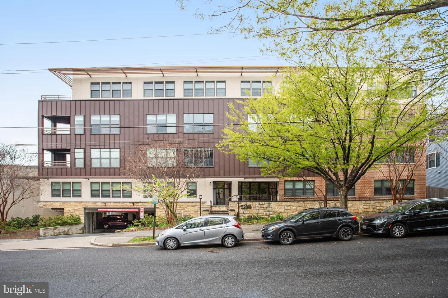5201B WISCONSIN AVE NW #302, WASHINGTON, District Of Columbia 20015, 1 Bedroom Bedrooms, ,1 BathroomBathrooms,Residential,For sale,5201B WISCONSIN AVE NW #302,DCDC2194986 MLS # DCDC2194986
