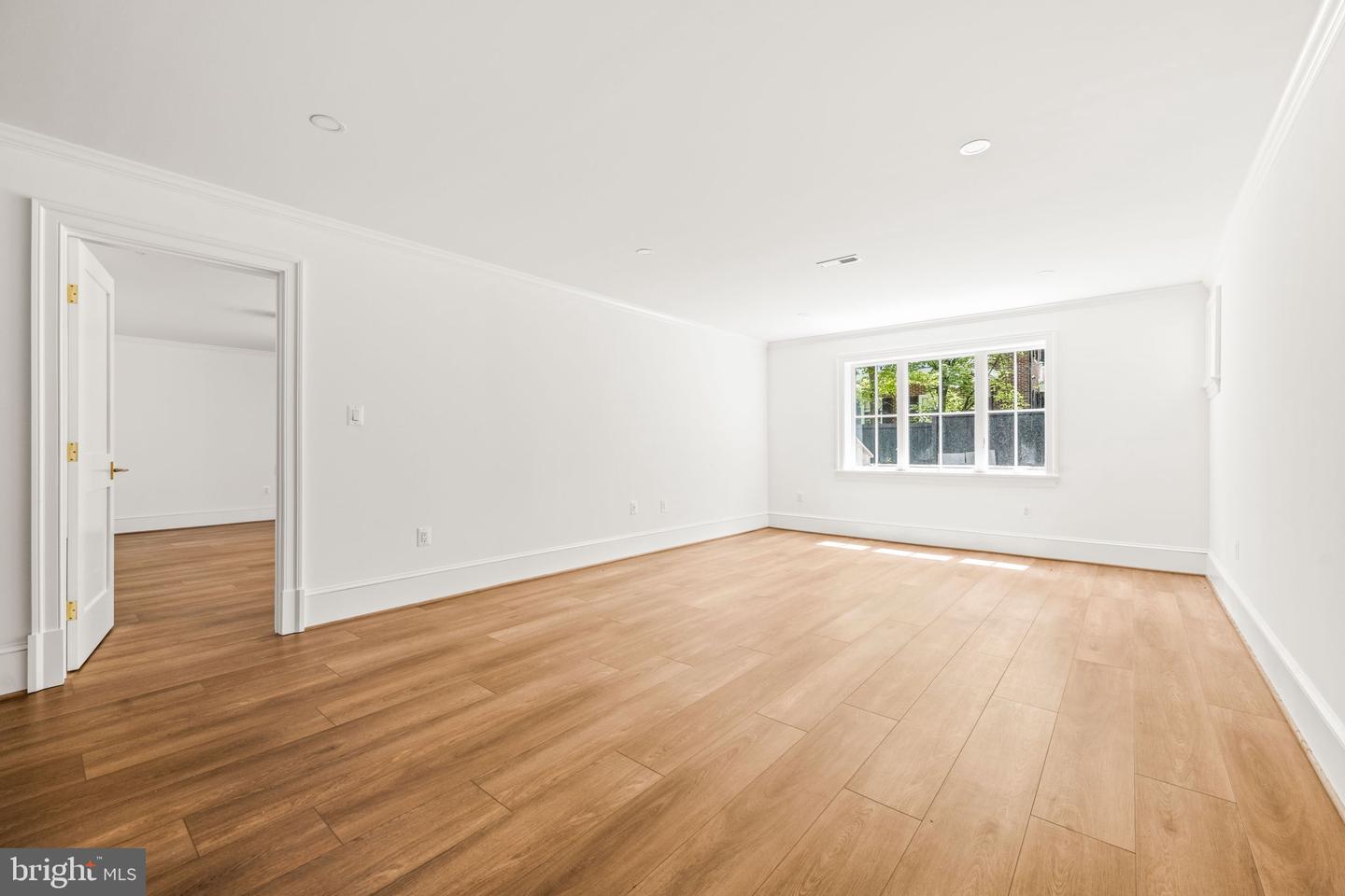 414 RUCKER PL, ALEXANDRIA, Virginia 22301, 7 Bedrooms Bedrooms, ,7 BathroomsBathrooms,Residential,For sale,414 RUCKER PL,VAAX2043038 MLS # VAAX2043038
