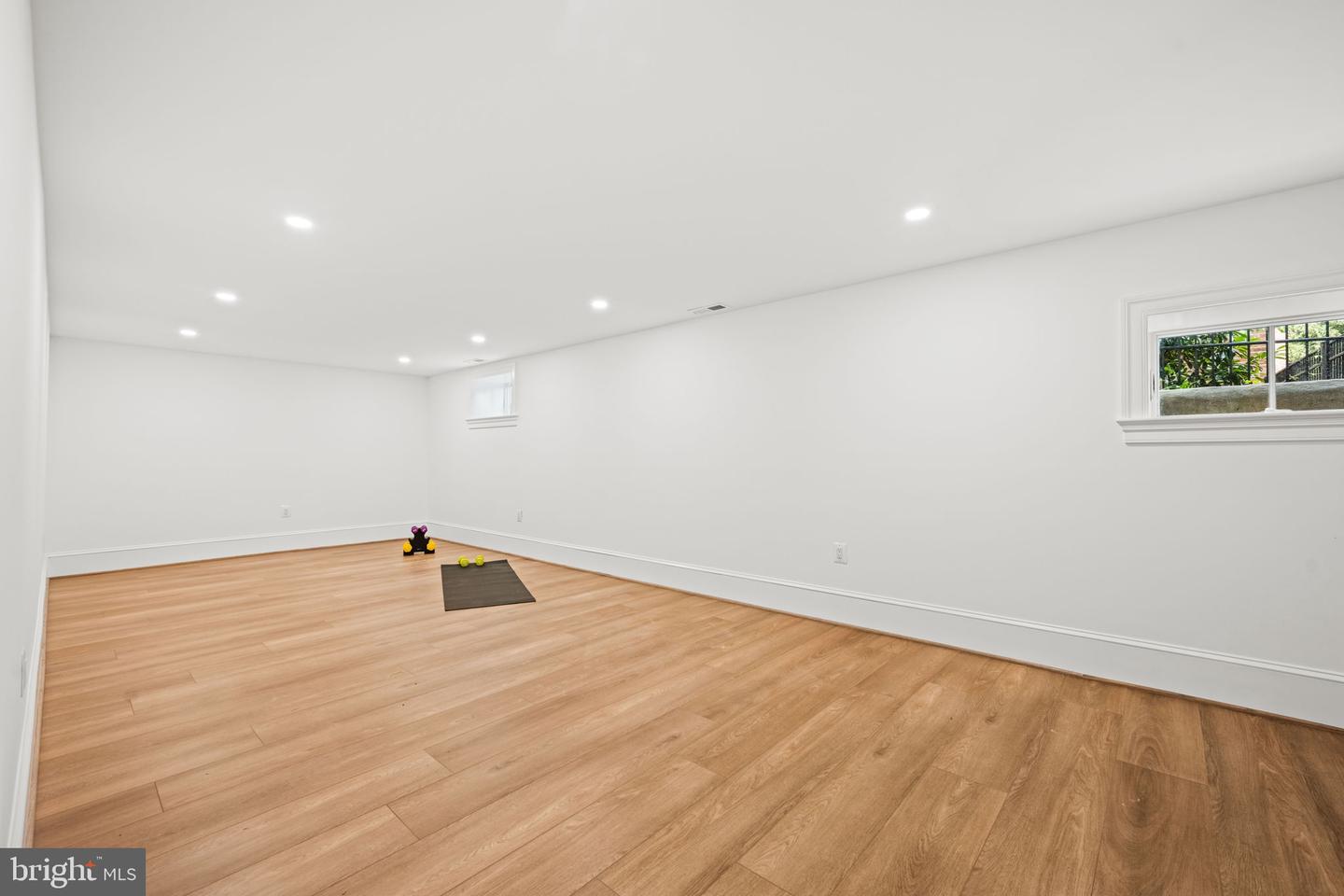 414 RUCKER PL, ALEXANDRIA, Virginia 22301, 7 Bedrooms Bedrooms, ,7 BathroomsBathrooms,Residential,For sale,414 RUCKER PL,VAAX2043038 MLS # VAAX2043038