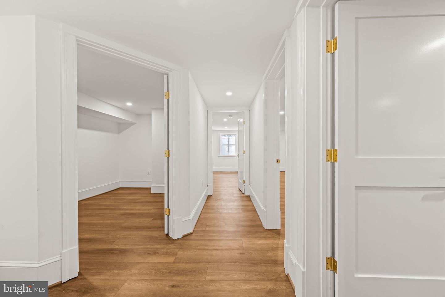 414 RUCKER PL, ALEXANDRIA, Virginia 22301, 7 Bedrooms Bedrooms, ,7 BathroomsBathrooms,Residential,For sale,414 RUCKER PL,VAAX2043038 MLS # VAAX2043038