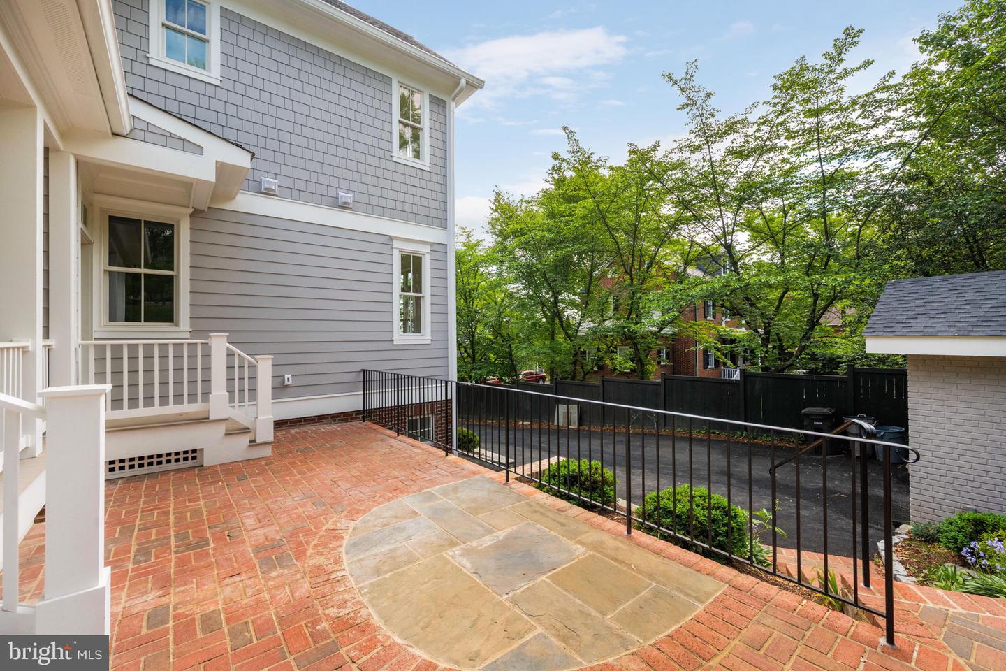 414 RUCKER PL, ALEXANDRIA, Virginia 22301, 7 Bedrooms Bedrooms, ,7 BathroomsBathrooms,Residential,For sale,414 RUCKER PL,VAAX2043038 MLS # VAAX2043038