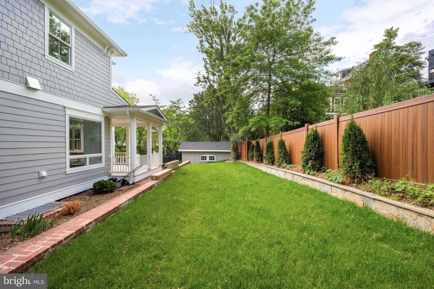 414 RUCKER PL, ALEXANDRIA, Virginia 22301, 7 Bedrooms Bedrooms, ,7 BathroomsBathrooms,Residential,For sale,414 RUCKER PL,VAAX2043038 MLS # VAAX2043038