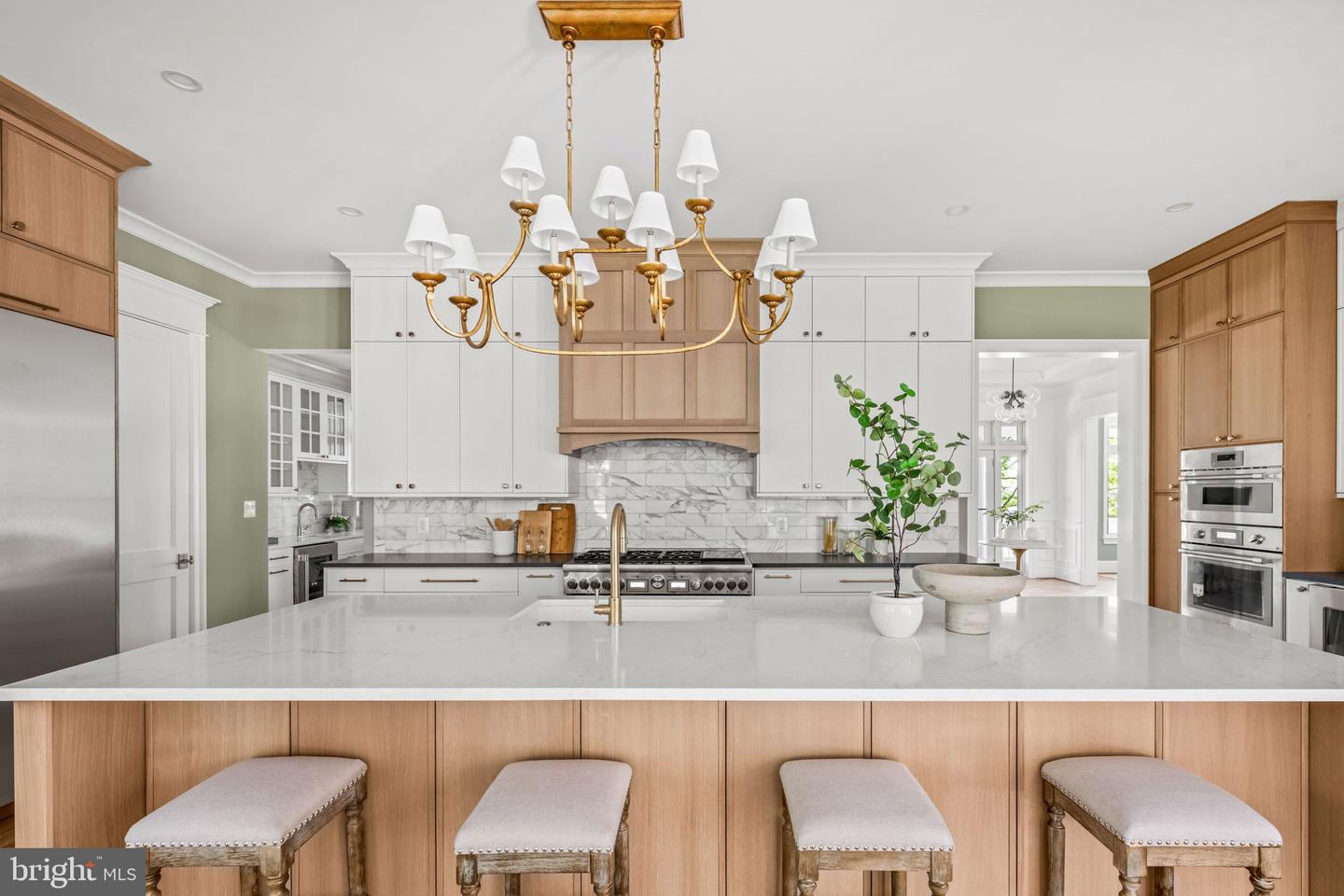 414 RUCKER PL, ALEXANDRIA, Virginia 22301, 7 Bedrooms Bedrooms, ,7 BathroomsBathrooms,Residential,For sale,414 RUCKER PL,VAAX2043038 MLS # VAAX2043038