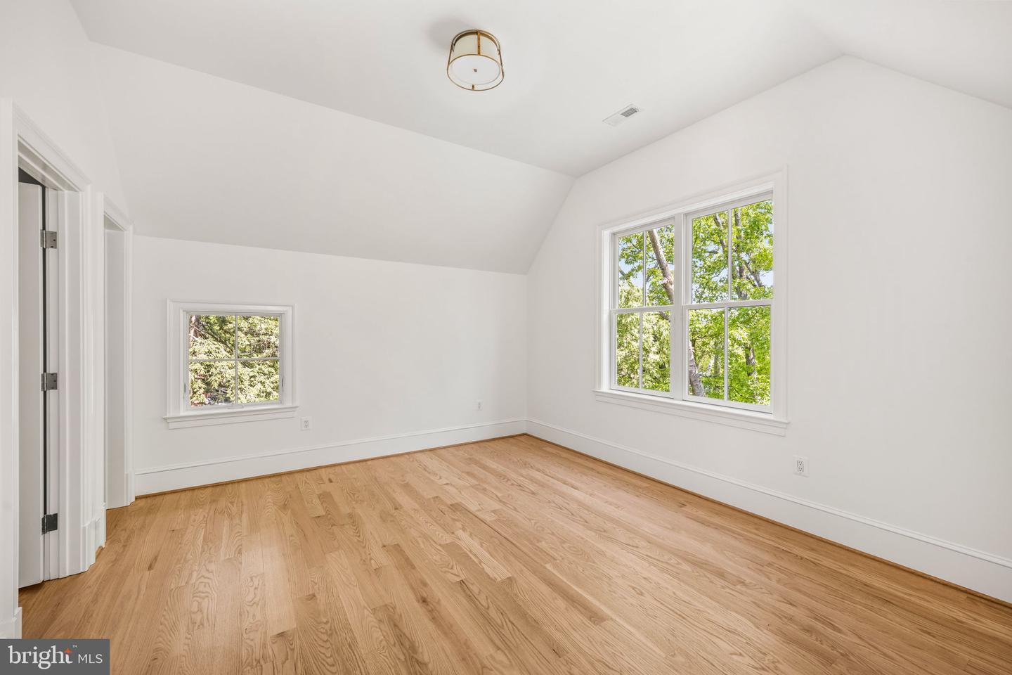 414 RUCKER PL, ALEXANDRIA, Virginia 22301, 7 Bedrooms Bedrooms, ,7 BathroomsBathrooms,Residential,For sale,414 RUCKER PL,VAAX2043038 MLS # VAAX2043038