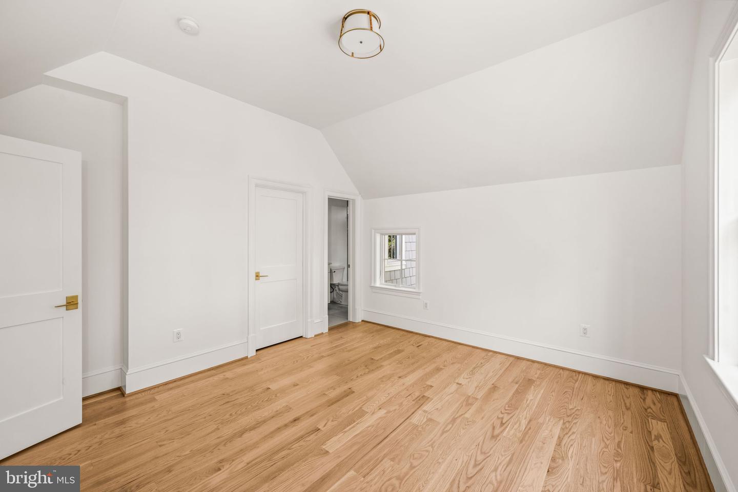 414 RUCKER PL, ALEXANDRIA, Virginia 22301, 7 Bedrooms Bedrooms, ,7 BathroomsBathrooms,Residential,For sale,414 RUCKER PL,VAAX2043038 MLS # VAAX2043038