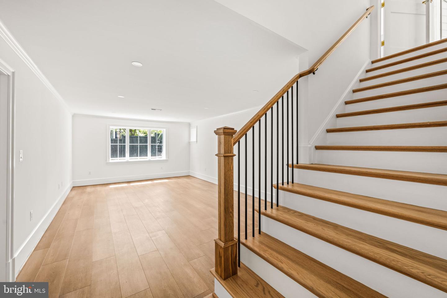 414 RUCKER PL, ALEXANDRIA, Virginia 22301, 7 Bedrooms Bedrooms, ,7 BathroomsBathrooms,Residential,For sale,414 RUCKER PL,VAAX2043038 MLS # VAAX2043038