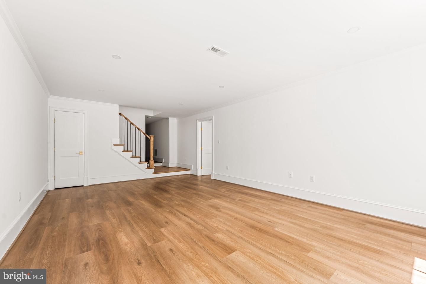 414 RUCKER PL, ALEXANDRIA, Virginia 22301, 7 Bedrooms Bedrooms, ,7 BathroomsBathrooms,Residential,For sale,414 RUCKER PL,VAAX2043038 MLS # VAAX2043038