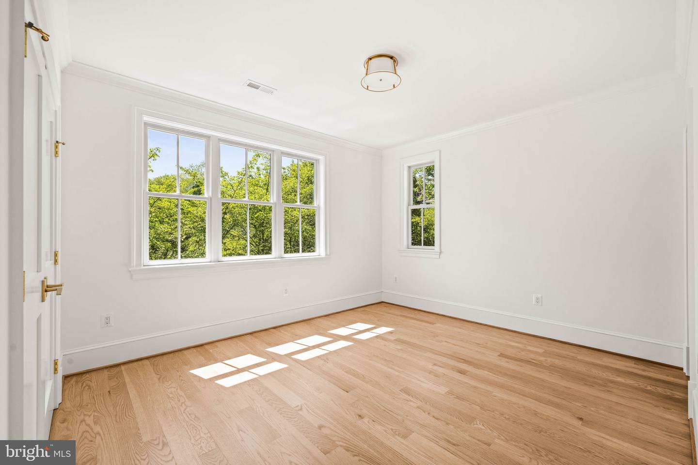 414 RUCKER PL, ALEXANDRIA, Virginia 22301, 7 Bedrooms Bedrooms, ,7 BathroomsBathrooms,Residential,For sale,414 RUCKER PL,VAAX2043038 MLS # VAAX2043038
